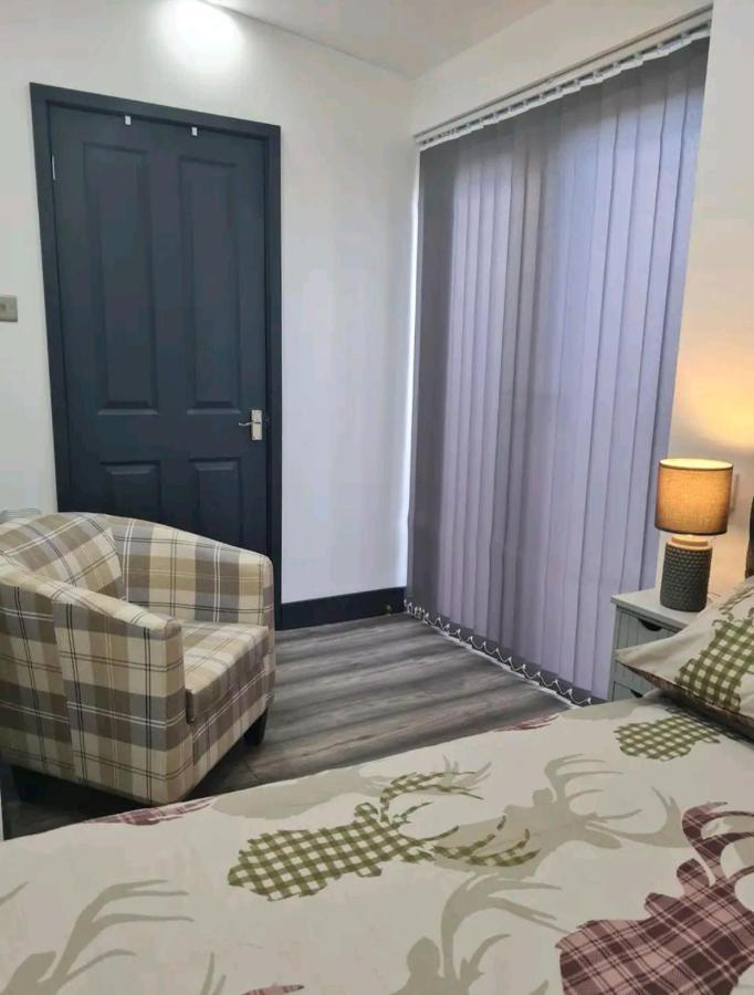 Charming 1-Bed Apartment In بيبلز المظهر الخارجي الصورة